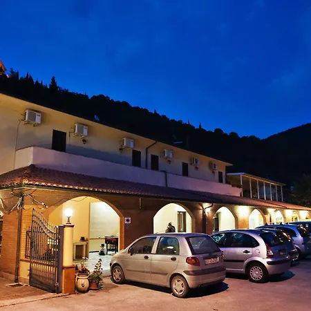 Hotel Magrini Della Genga (Ancona)