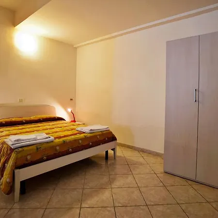 Magrini Della Genga Hotel 2*