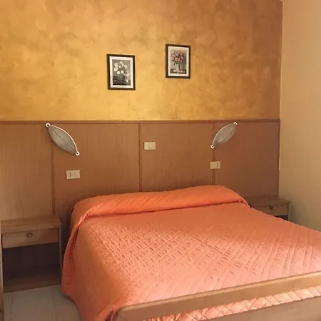 Magrini Della 2* Genga (Ancona)