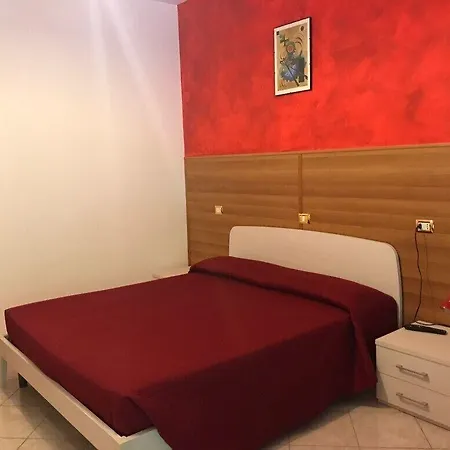 Magrini Della Hotel 2*