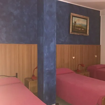 Magrini Della Hotel 2*