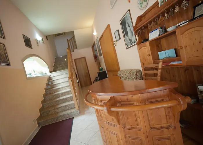 Magrini Della Hotell Genga (Ancona)