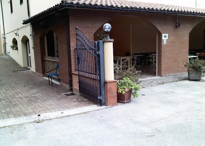 Magrini Della Hotel Genga (Ancona)