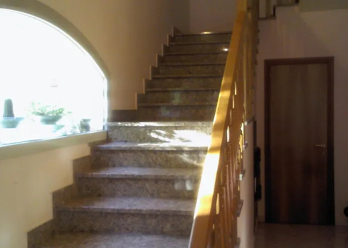 Magrini Della 2* Genga (Ancona)