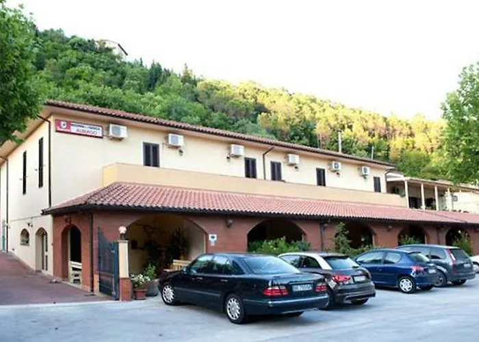 Hotel Magrini Della 2*