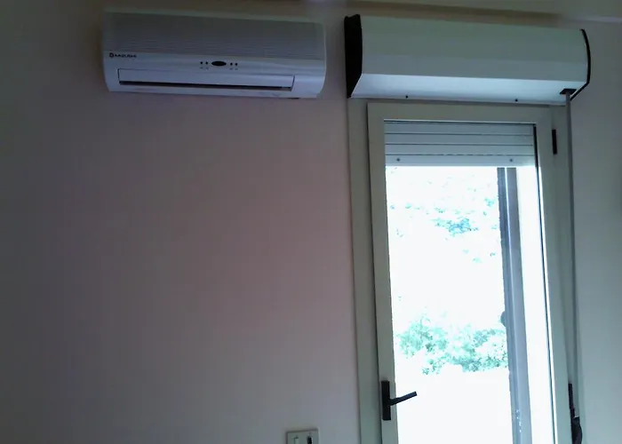 Hotell Magrini Della 2*